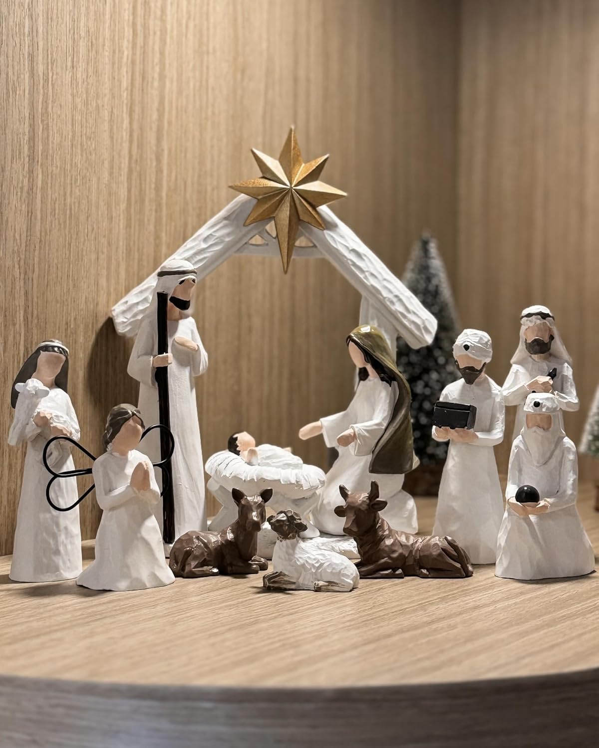 Presépio Infantil com Manjedoura e Anjo – 11 Peças