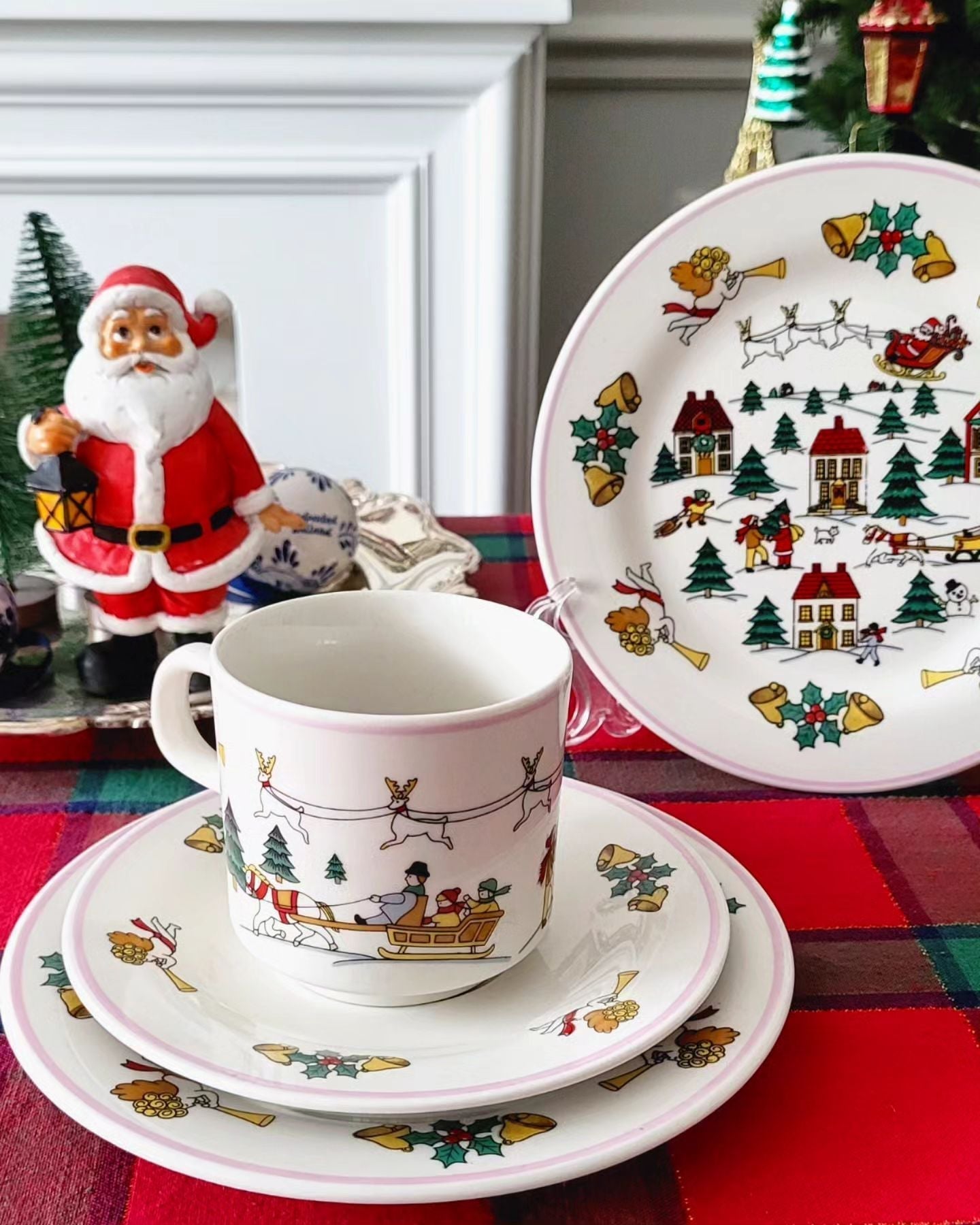 Kit Porcelana Natalina Luxo – 9 Peças